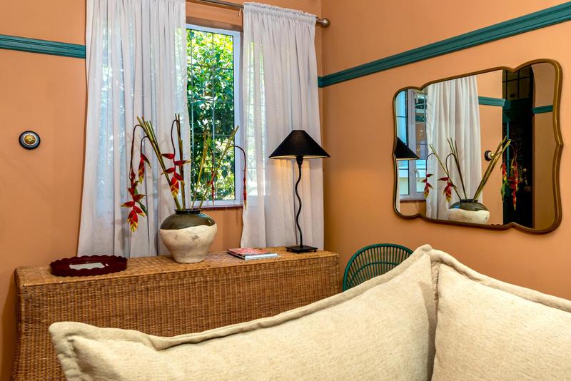 To Let 2 Bedroom Property for Rent in Sea Point Western Cape